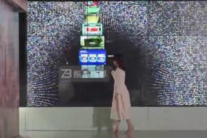 展廳機器人