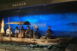 震撼歷史案例復原與互動答題墻，牢牢抓住參觀者目光。