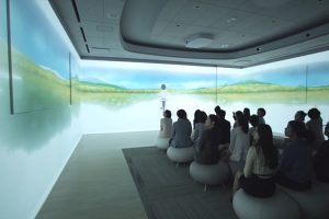 展廳機器人